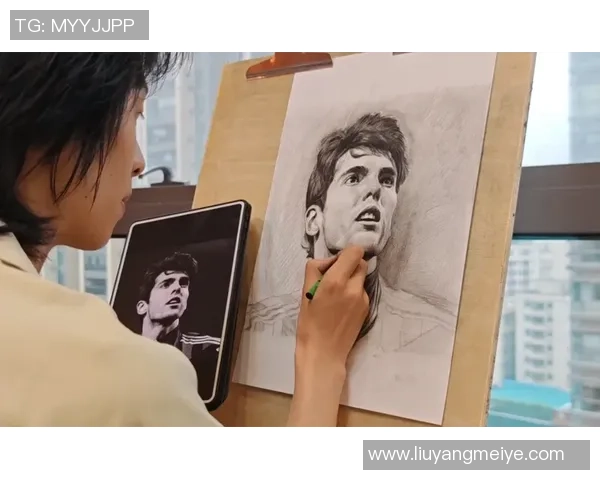 轻松掌握素描足球明星的详细步骤图解与技巧分享